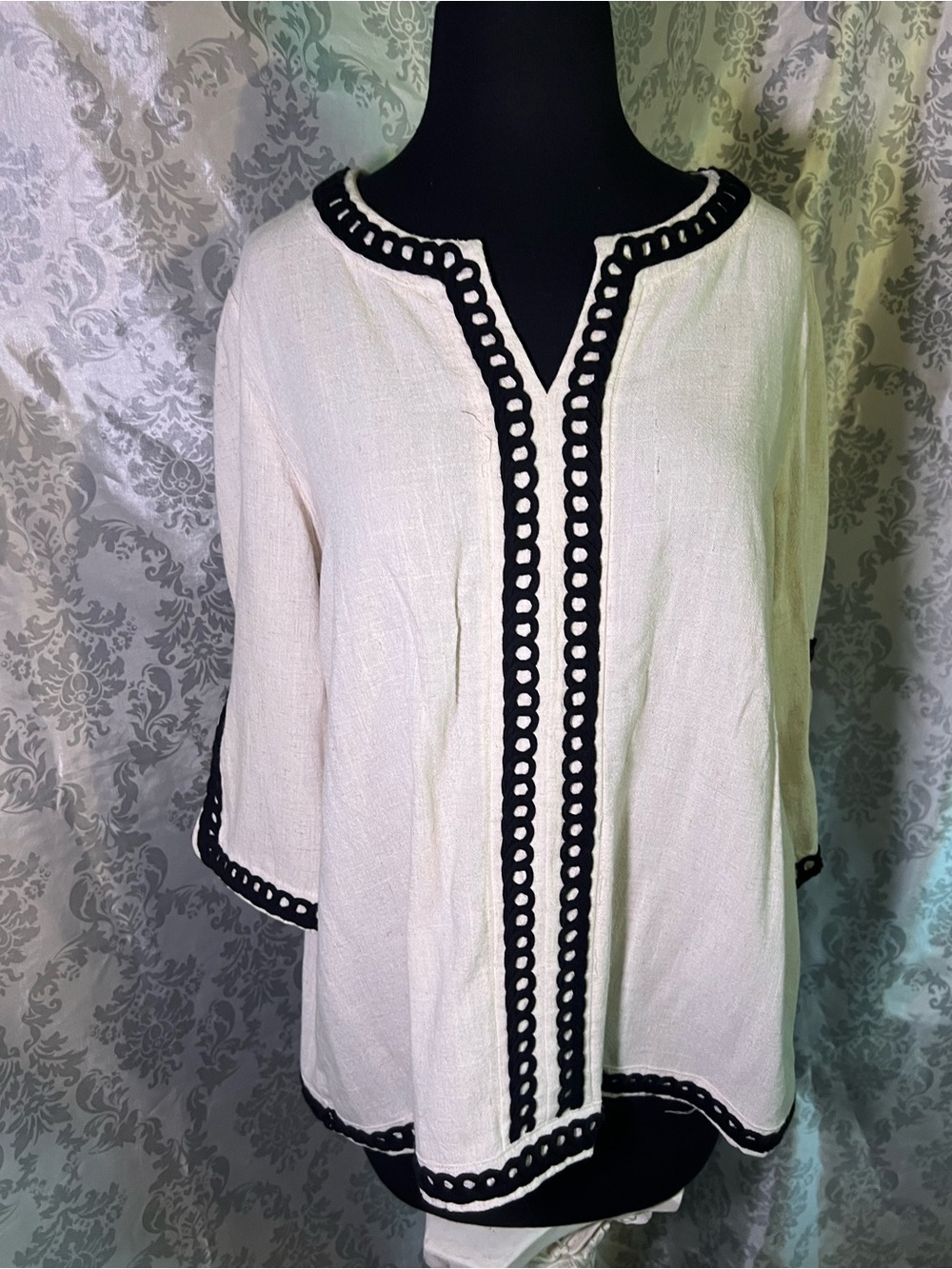 White Linen Tunic Top with Black Trim - Women’s Casual Pullover